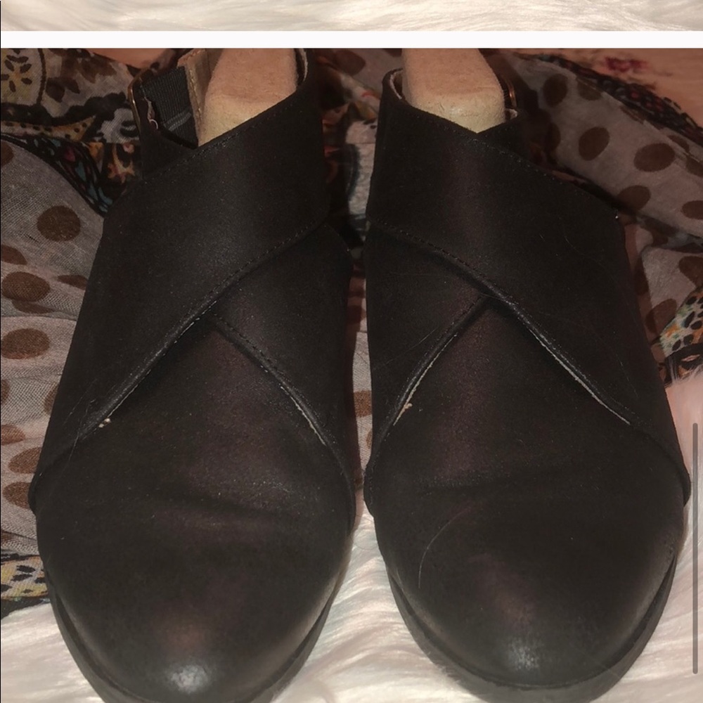 Buckled Booties - Picture 7 of 7